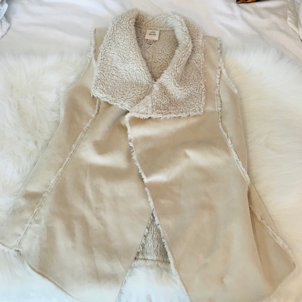 Knox Rose Faux Fur Suede Vest